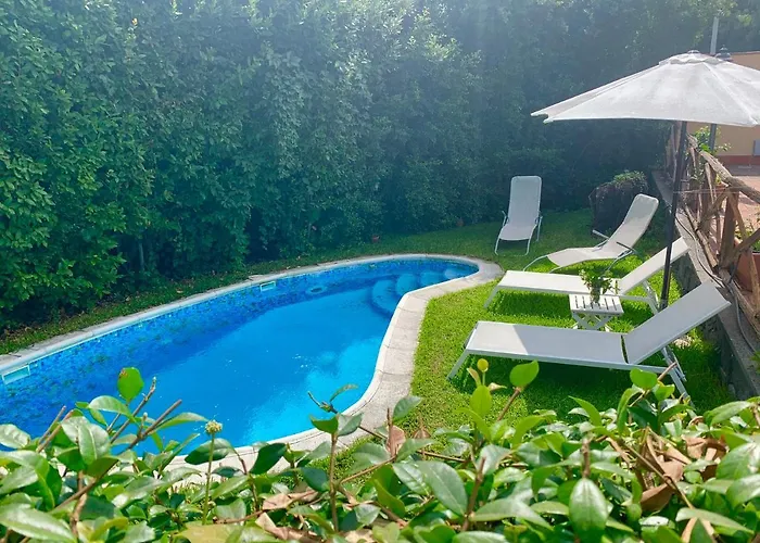 Casa Gino Petrulli Etna, Villa Con Piscina